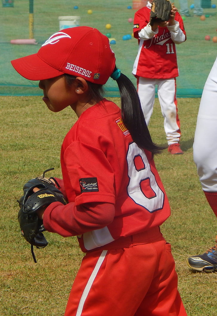 basebal, baseball, uniforme rouge, jeune fille, jeu, cheveux, enfant