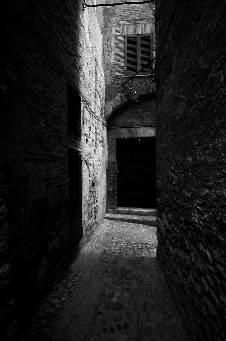 alley, black and white, historical centre, light, shadow