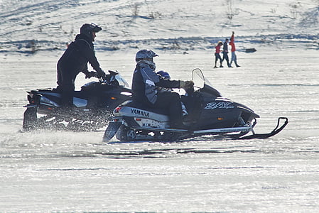 motos de neu, l'hivern, dia de la família, recreació, esport, l'aire lliure, equitació