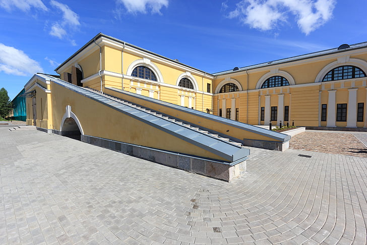 Letonia, Daugavpils, Fort, edificios, Museo