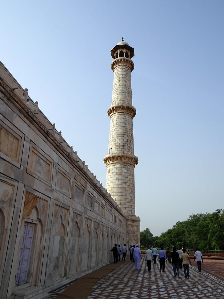 zuidwest-toren, Minaret, het platform, Taj mahal complex, wit marmer, Agra, India