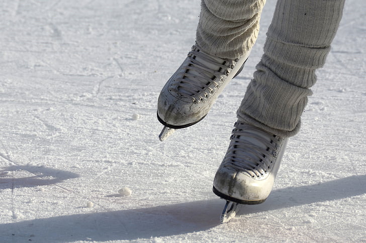 skates, figure skating, drive, sport, winter, cold, eisfeld