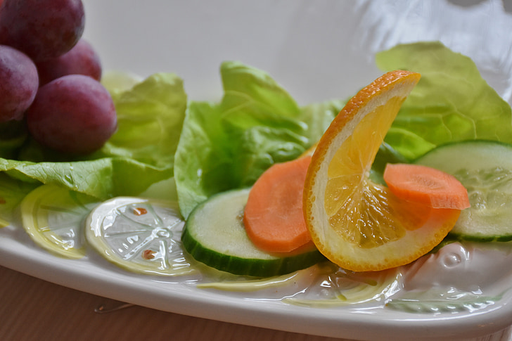 плодове, грозде, портокали, краставица, салата зелена салата, декорация, Яжте питателна храна