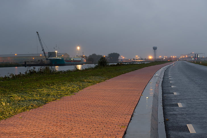 reflekterende fortovet, poly civile, Groningen