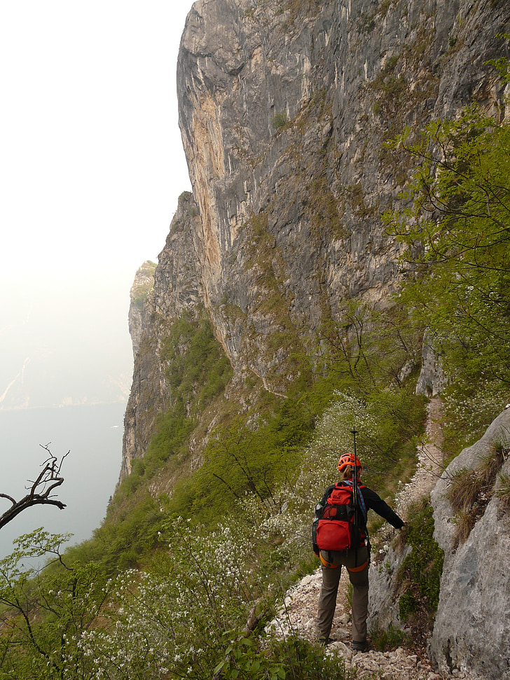 klättring, Garda, Rock-krasch, Rock kant, vinkelrätt, brant, Sentiero fausto susatti