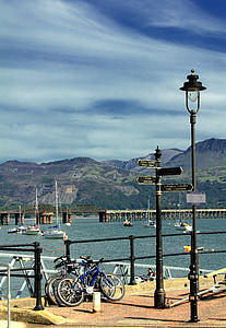 Barmouth, Puerto, barcos, país de Gales, agua, nubes, Mawddach