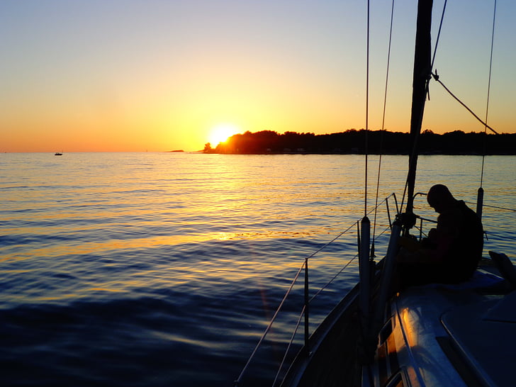 bateau à voile, coucher de soleil, mer, vagues, horizon