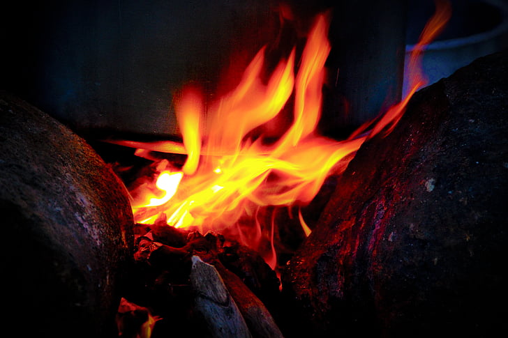 Gori, vatra, plamen, topline, vatra - prirodni fenomen, topline - temperatura, Crveni