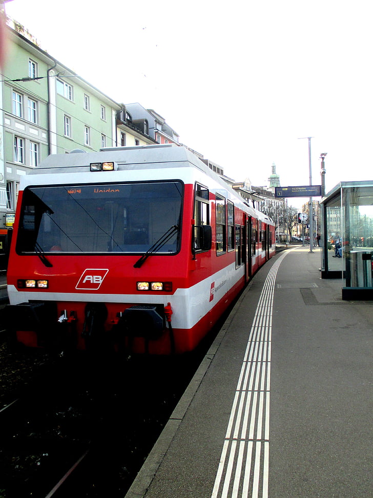 vlak, Appenzell željeznica, Željeznički kolodvor, Lučka postaja, izlaz prema poganima, Rorschach, Švicarska