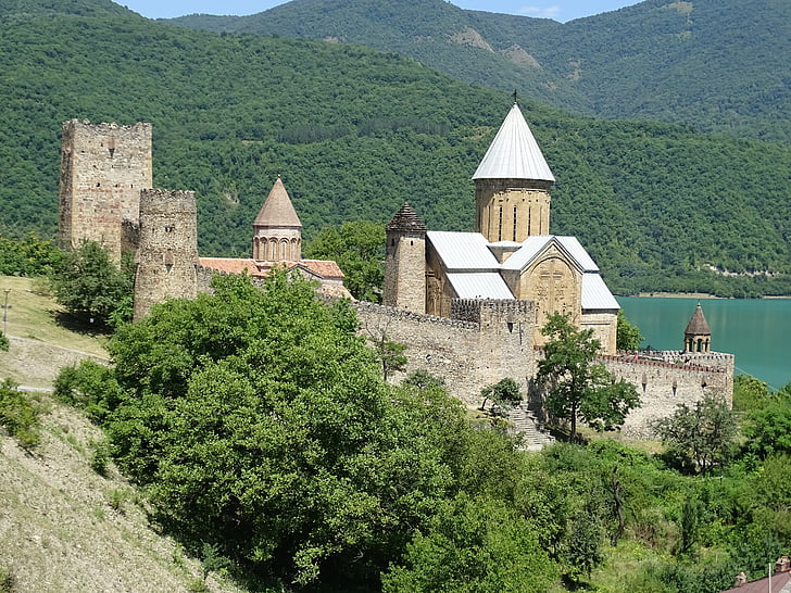 Grúzia, erőd, Ananuri, grúz hadi út, templom, a középkorban, Kaukázus