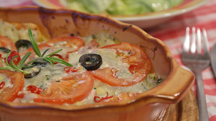 eat, cheese, kohlrabi, tomatoes, au gratin, meal, olives