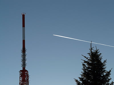 Ραδιο πύργος, στύλο του ραδιοφώνου, ένα από τα πράσινα, Πύργος μετάδοσης, αεροσκάφη, κοντρέιλ, μύγα