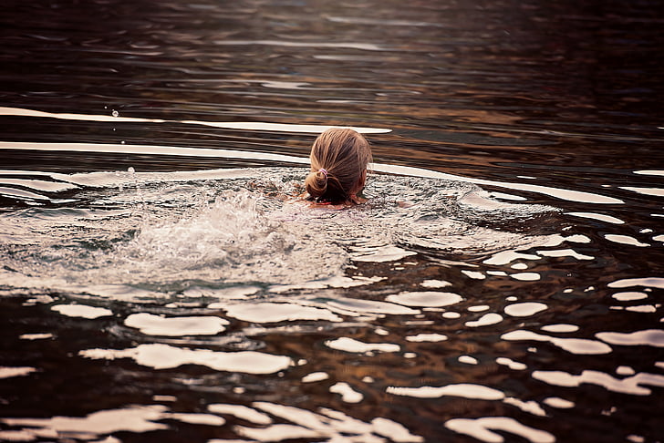 persoon, menselijke, vrouw, zwemmen, Badesee, natuurlijke baden lake, water