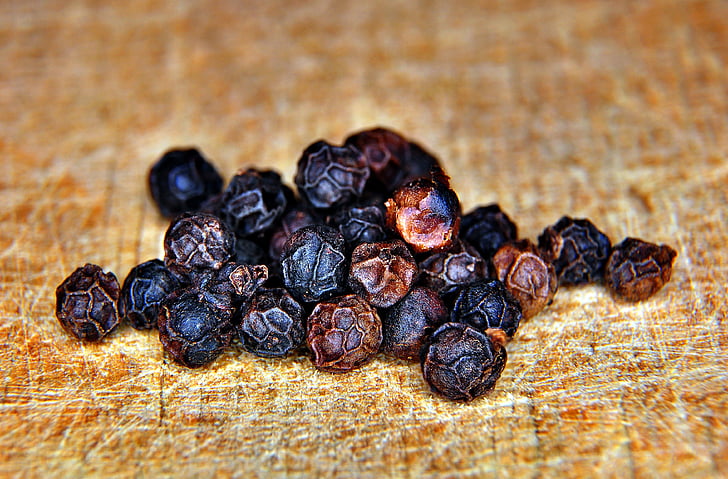 peper, kruiden, specerijen, koken, keuken, aromatische koolwaterstoffen, de geur van