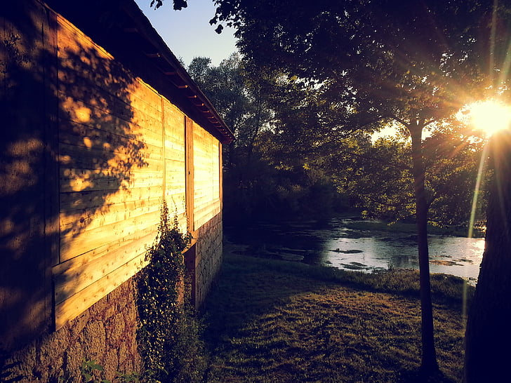 cabin, house, pond, stream, Sunburst, sunrise, sunset