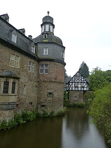 crottorf, castle, moated castle, architecture, romance, water, places of interest