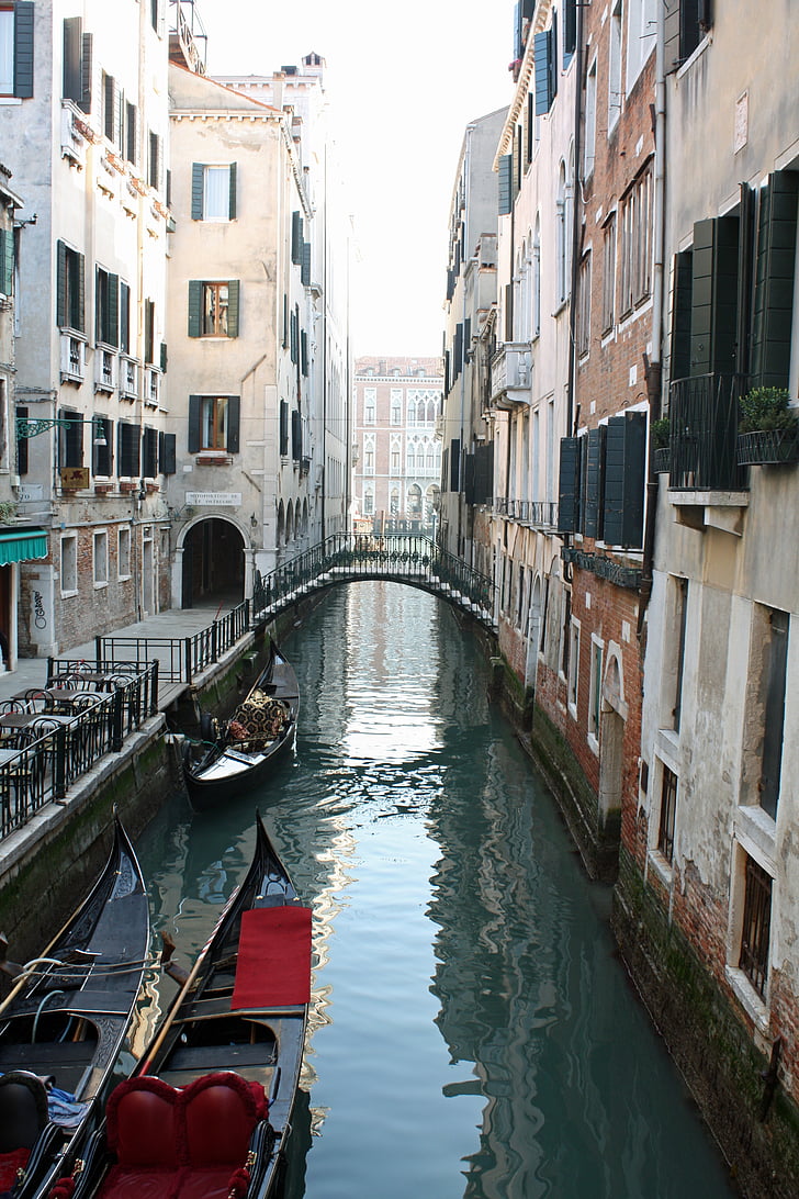 Venetië, Italië, gondel, gebouwen, stad, het platform, water