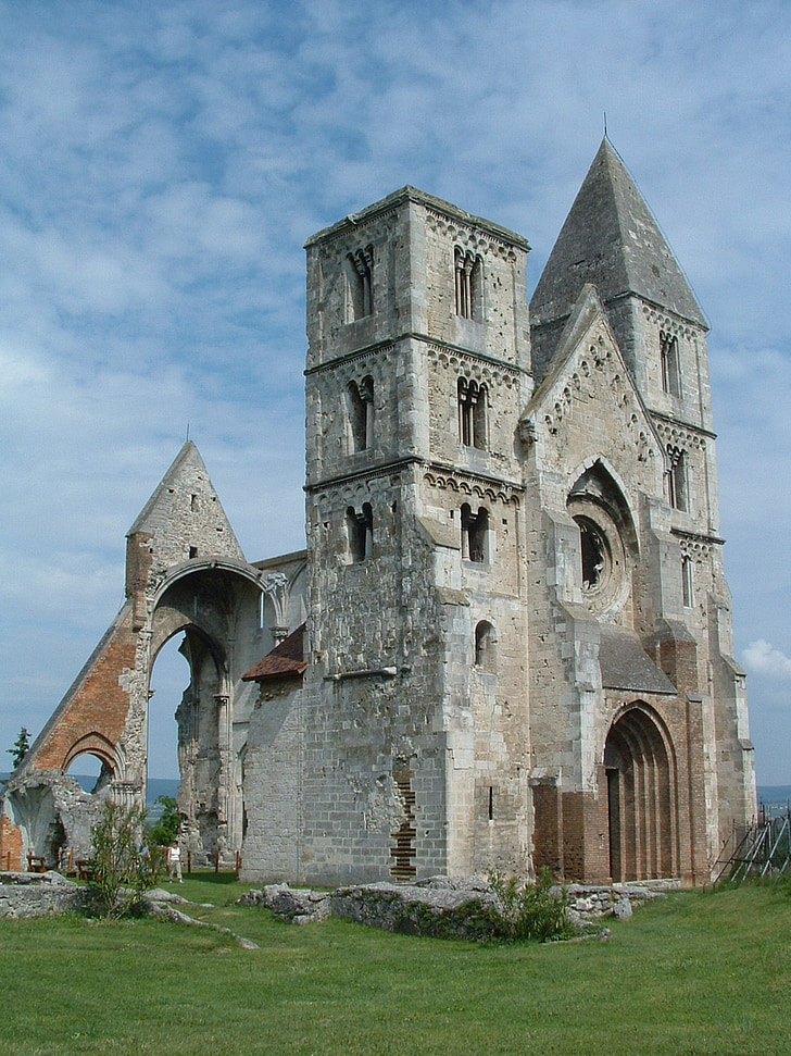 πόλη: Zsámbék εκκλησία, Υπέροχη τοποθεσία, Εκκλησία