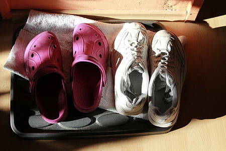Παπούτσια, παπούτσι, Πάνινα παπούτσια, ηλιακό φως, φως, καουτσούκ, ζευγάρι