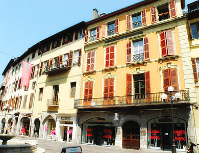 Chambéry, Frankrig, Urban, City, bygninger, butikker, butikker