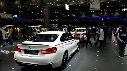 Bilsalongen i Seoul, 2015, BMW