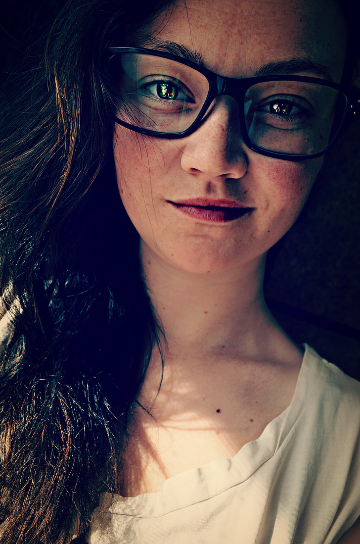 lány, portré, szemüveg
