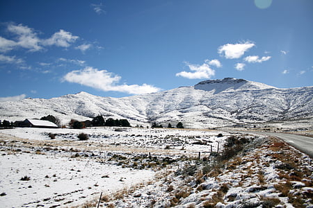 Sydafrika, Östra Kapprovinsen, bergen, snö, vinter, toppar, Bondgård