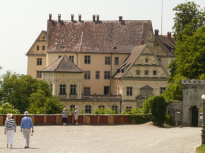 Castello di Heiligenberg, Castello, costruzione, Monte Santo
