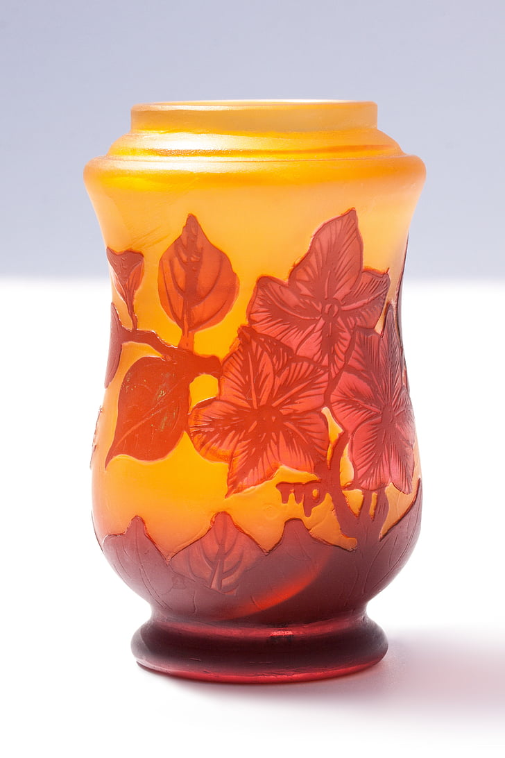 vase, verre, Émile gallé, style art nouveau, art du verre, vase en verre, modèle de fougère