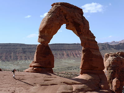 delicate arch, utah, holiday, national park, america, desert, nature