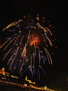 focuri de artificii, vacanta, lumina, drăguţ, Castelul Buda, Podul cu lanţuri