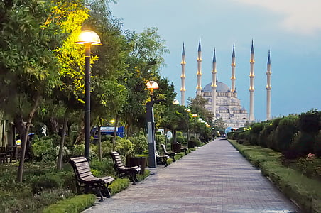 Adana, gran, camí