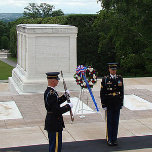 graf van de onbekende soldaat, Arlington begraafplaats, wisseling van de wacht, ons mariniers, Washington dc, Memorial