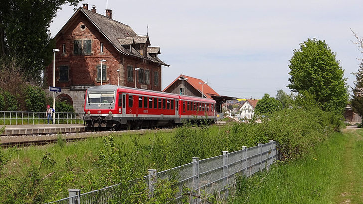 Niederstotzingen, VT 628 eenheden, Treinstation, Brenz railway, KBS 757, spoorwegen, trein