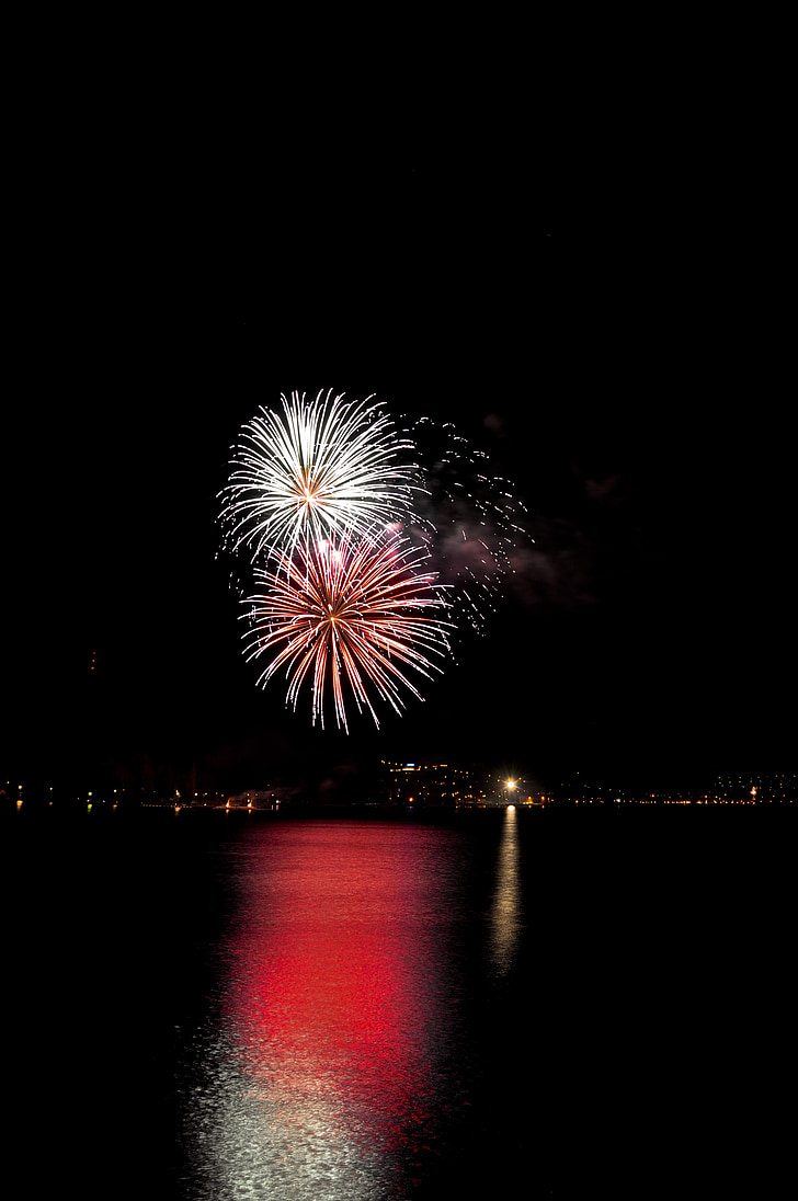 fireworks, lake, mirroring, lights, water, boats, sailor