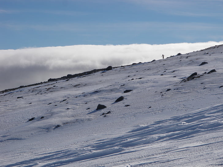 Alpina, montanha, neve, ao ar livre, caminhadas, nuvens, mulher