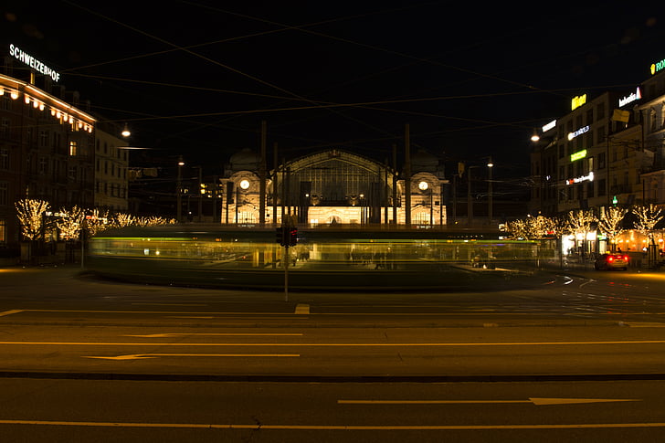 Basel, železniška postaja, tramvaj, zdelo, cesti, prometa, luči