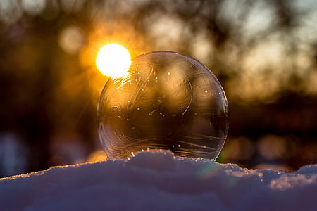 冰冻的泡泡, 肥皂泡, 略有冻结, 冬天, 新光, 太阳, 景观