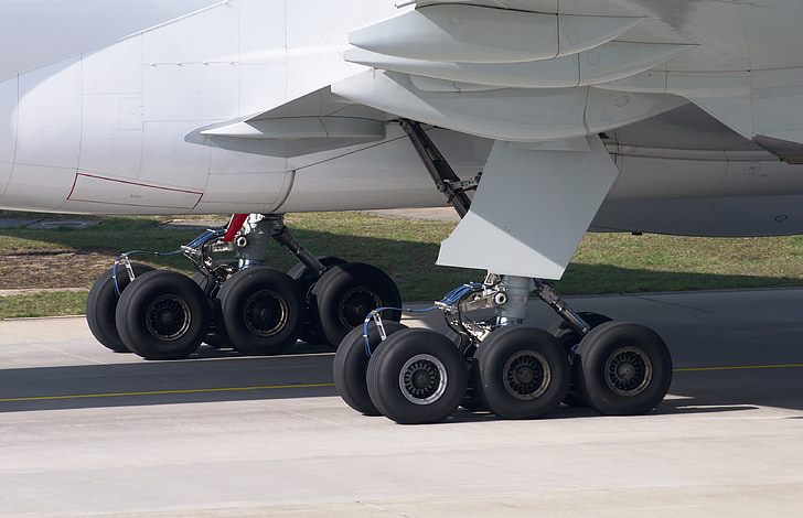 Boeing 777, Fahrgestell, Flugzeug, Landung, in der Nähe, Luftfahrt, Reifen