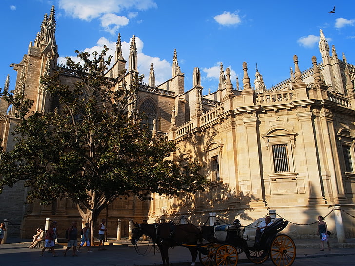 Espanya, Sevilla, l'església