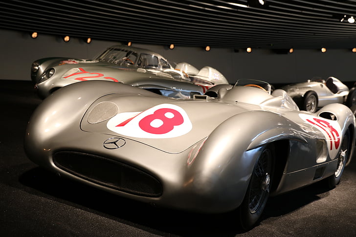 Mercedes-benz museum, Stuttgart, Oldtimer, utstilling, gamle biler, kjøretøy, klassisk