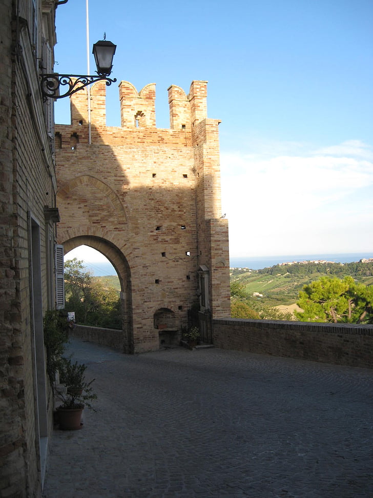 vrat, Srednjeveško mesto, Italija, mestece hrib, vrata, hribih, pogledom na morje