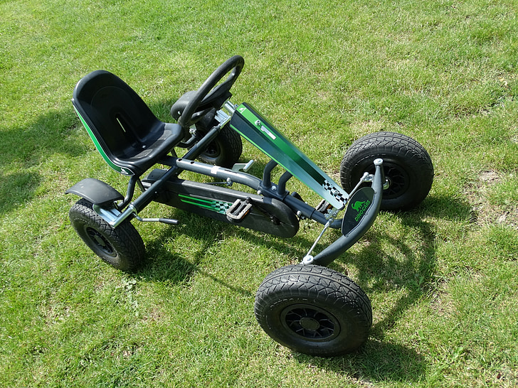 cart, pedals, park