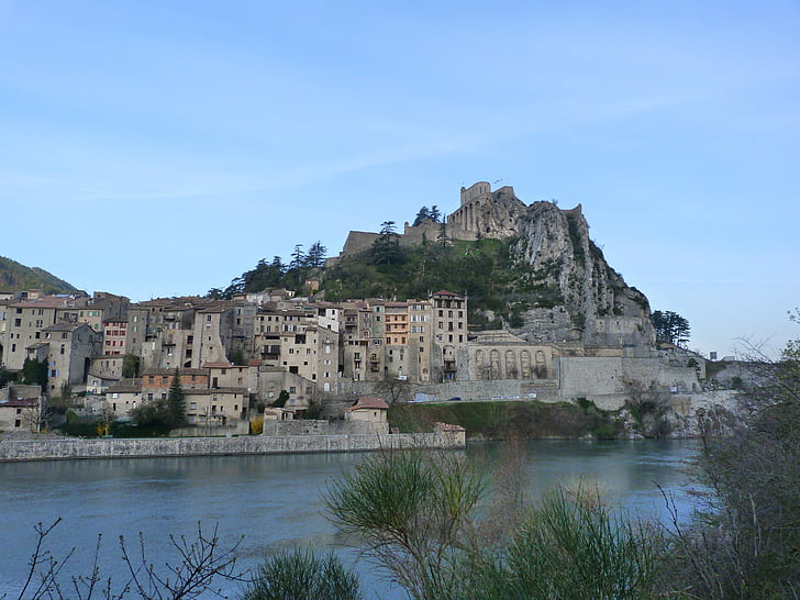 krajobraz, Stare Miasto, Cytadela, Domy, pokrycia dachowe, Haute-provence, Sisteron