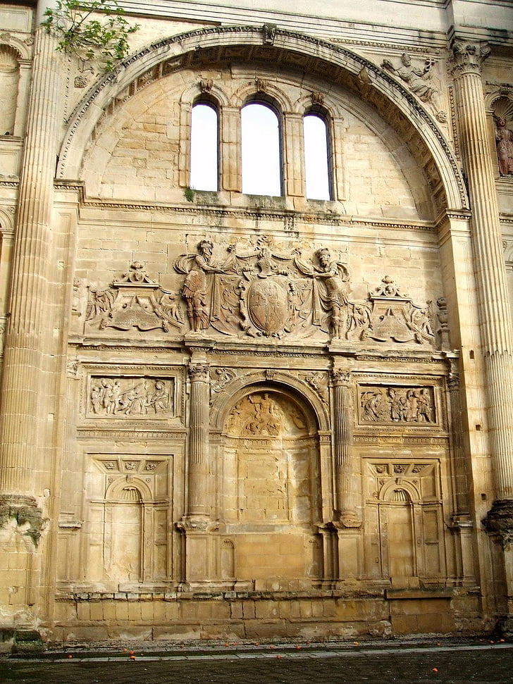 baeza, convento de san francisco, church, wall, stucco, relief, artwork
