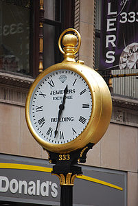 klok, tijd, uur, minuten, horloges, klokkenspel, klokkentoren