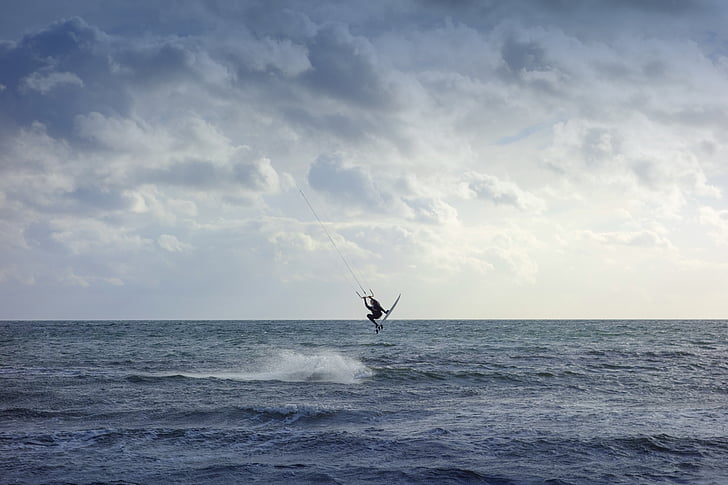 kiters, Mar Bàltic, ona, Mar, l'aigua