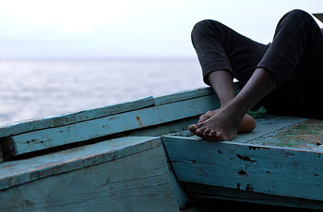 båd, fødder, Tanzania, udendørs, én person, folk, havet