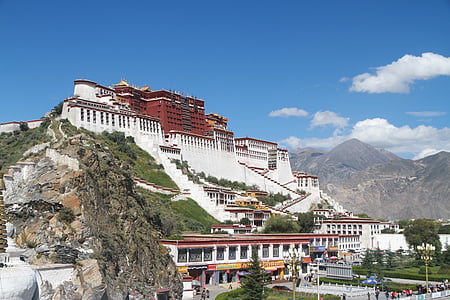 Lhasa, potala palace, Aurinkoisina päivinä