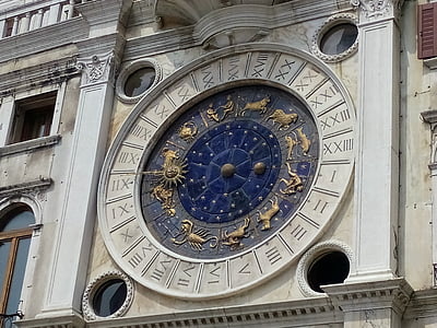 Venecija, Italija, St Marko aikštėje, Zodiako ženklas